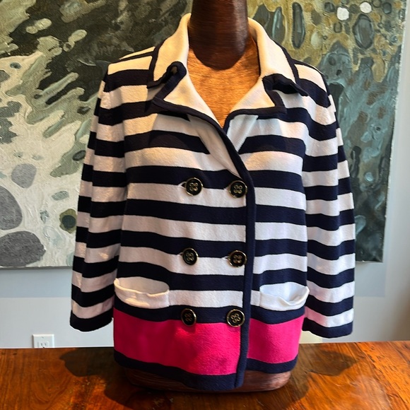 Size XL Sweater/Jacket - Picture 1 of 8